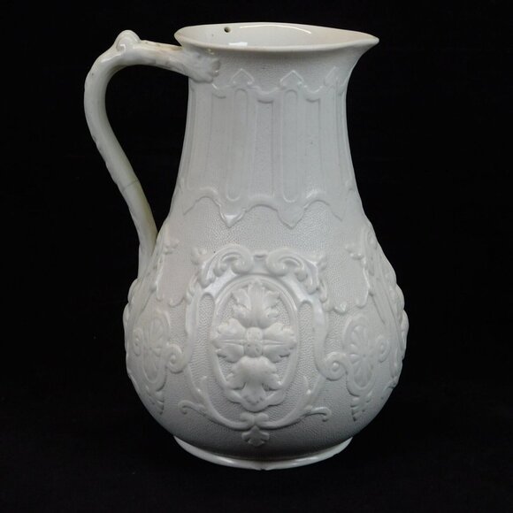 William Brownfield Donatello White Salt Glazed Pottery Embossed 7" Pitcher FLAW - Picture 3 of 12